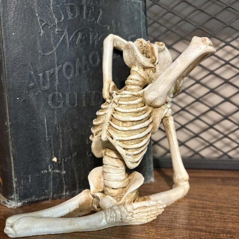 Yoga Skeletons Statue Halloween Yoga Bone Figurine